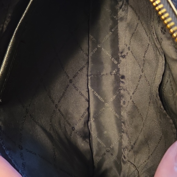 Michael Kors Sandrine Black Leather Crossbody w/Gold Studs, Zip Closure...NWOT - Picture 9 of 10